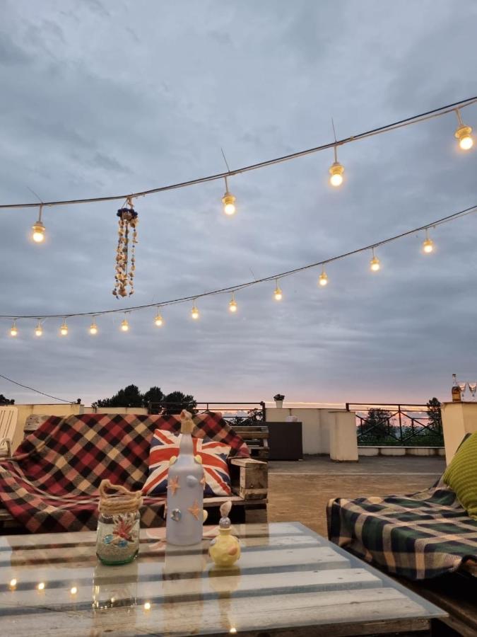 Wonderland Hotel ชากวี ภายนอก รูปภาพ