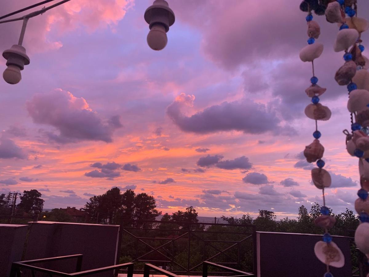 Wonderland Hotel ชากวี ภายนอก รูปภาพ